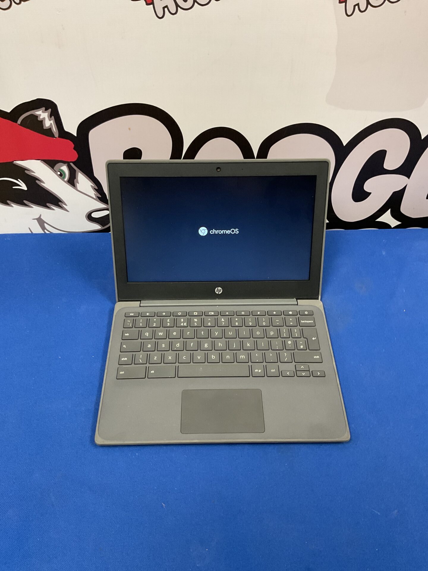 272 HP Chromebook 11GB laptop