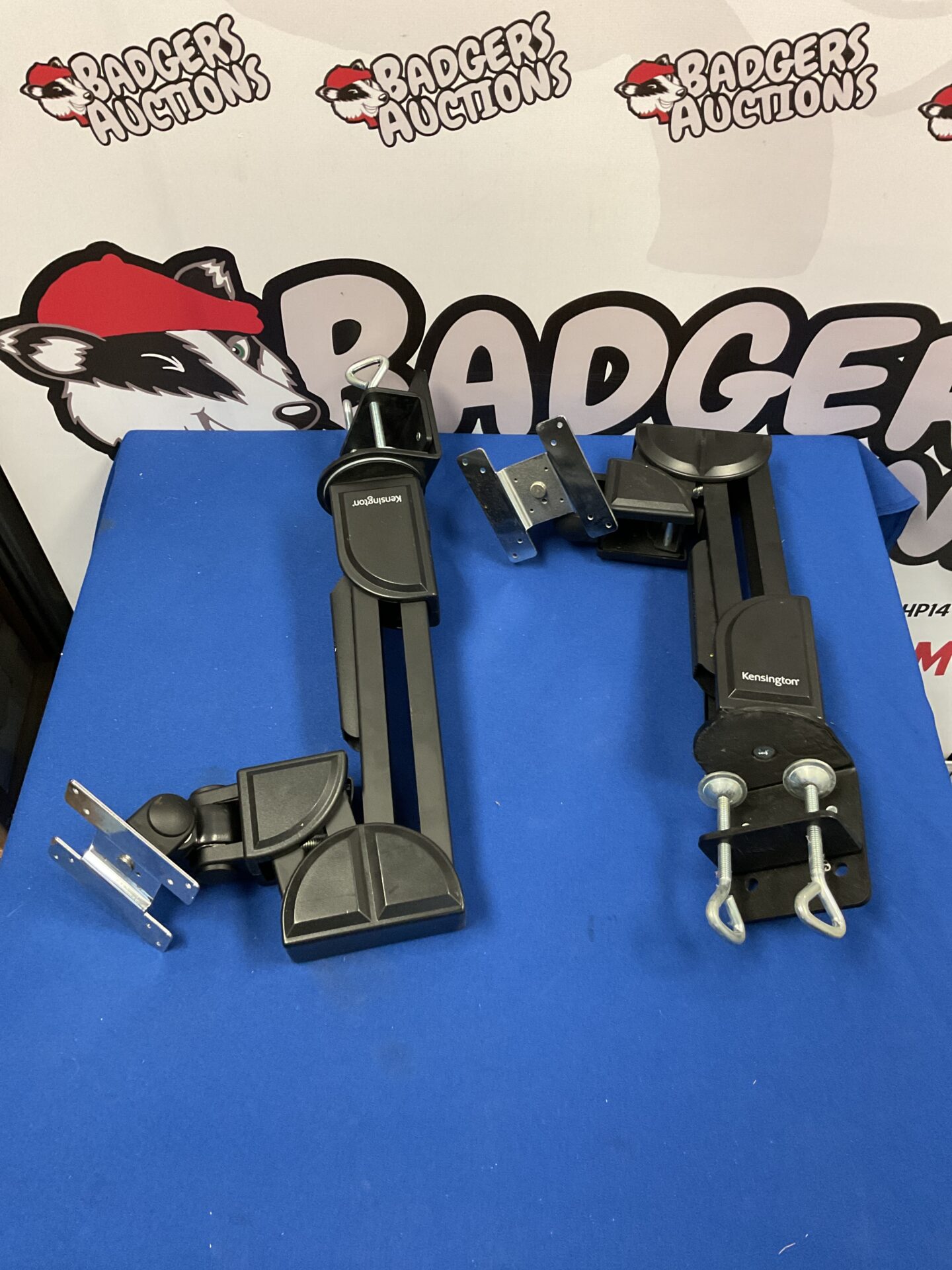 087 Two Kensington desk mount computer monitor arms