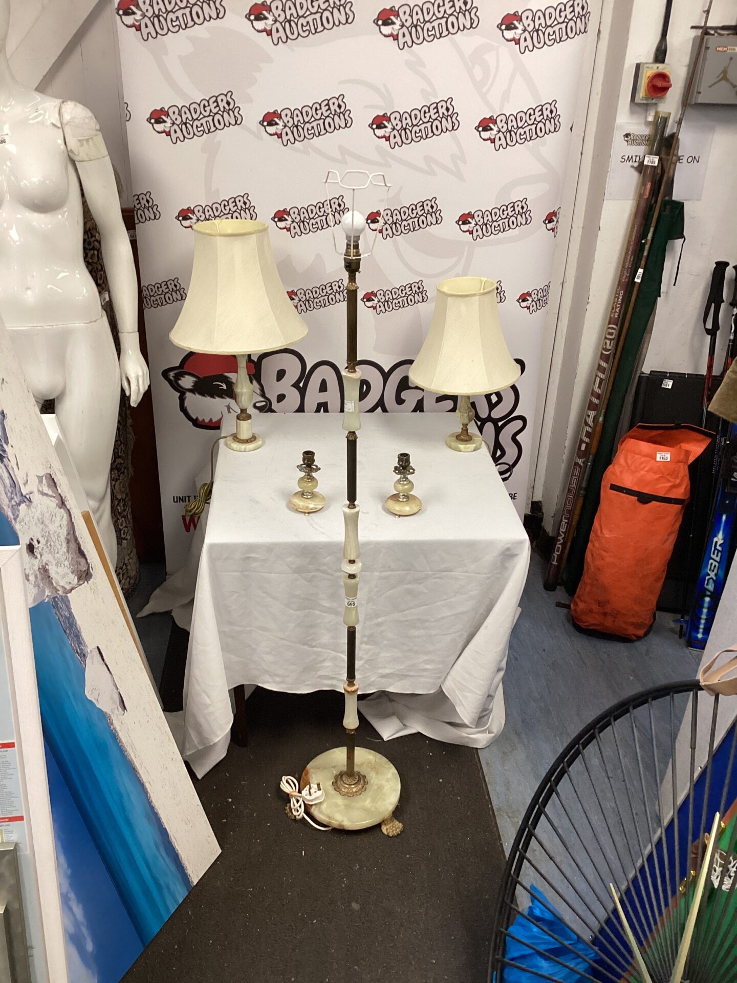 695 Fivemarble & brass lamps inc four table lamps & one standard lamp