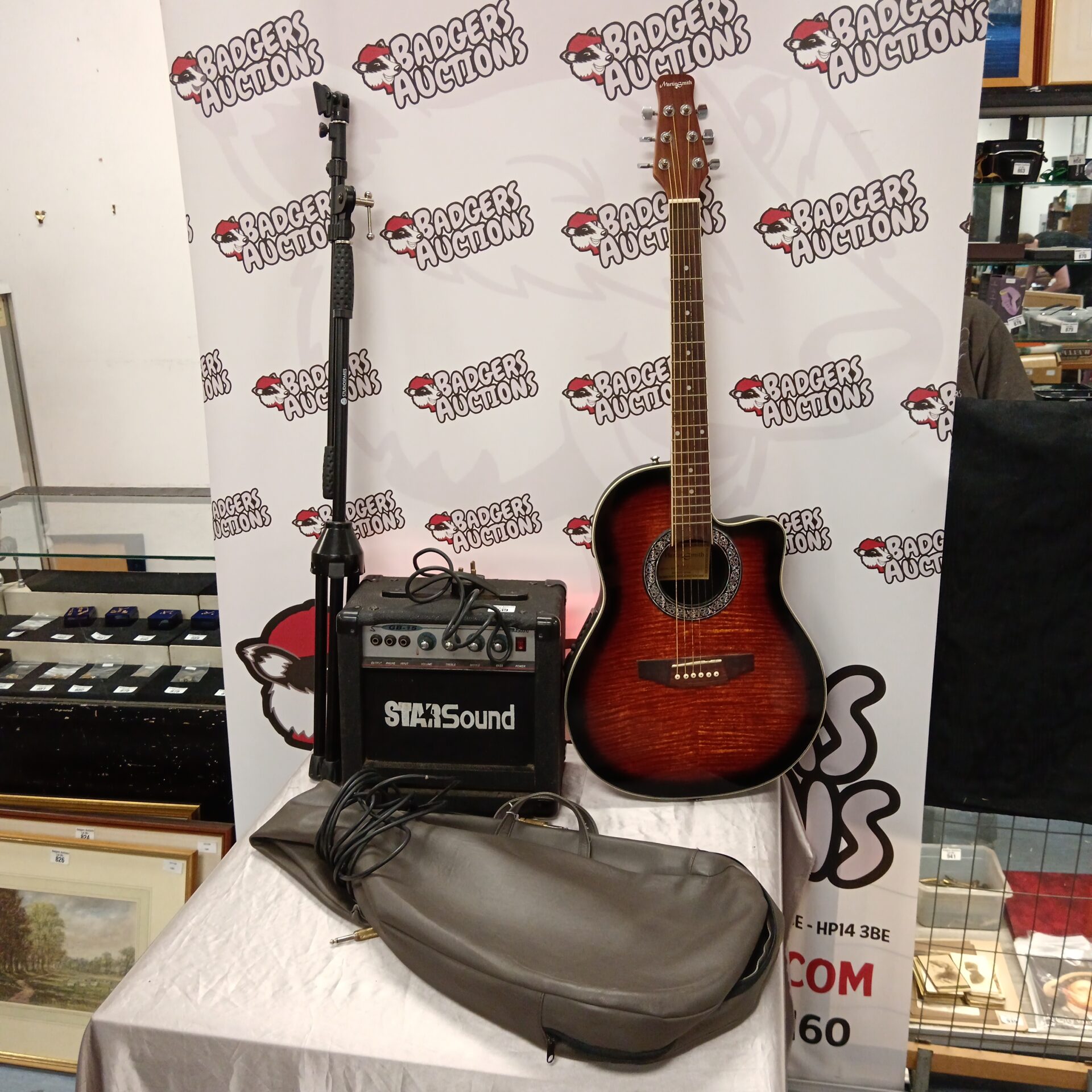 839 Martin smith acoustic electro guitar with starsound amp & mic stand