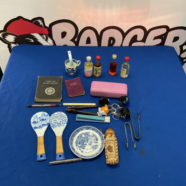 Mixed lot of vintage collectibles including miniature alcohol bottles.