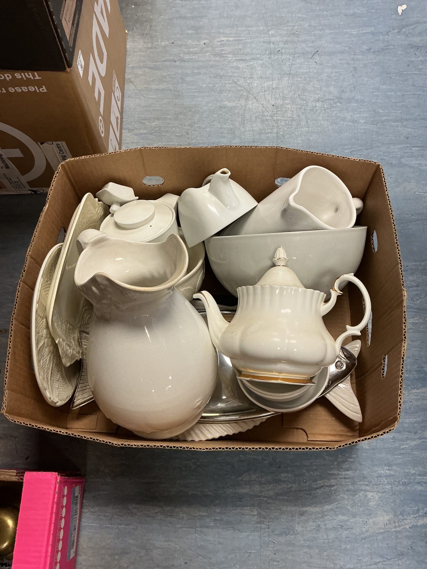 080 Large box of white porcelain & China including royal Albert teapot & jug