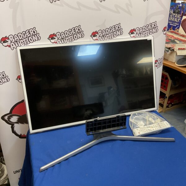 Used Samsung 37 inch LCD television model UE37ES6710U for sale.