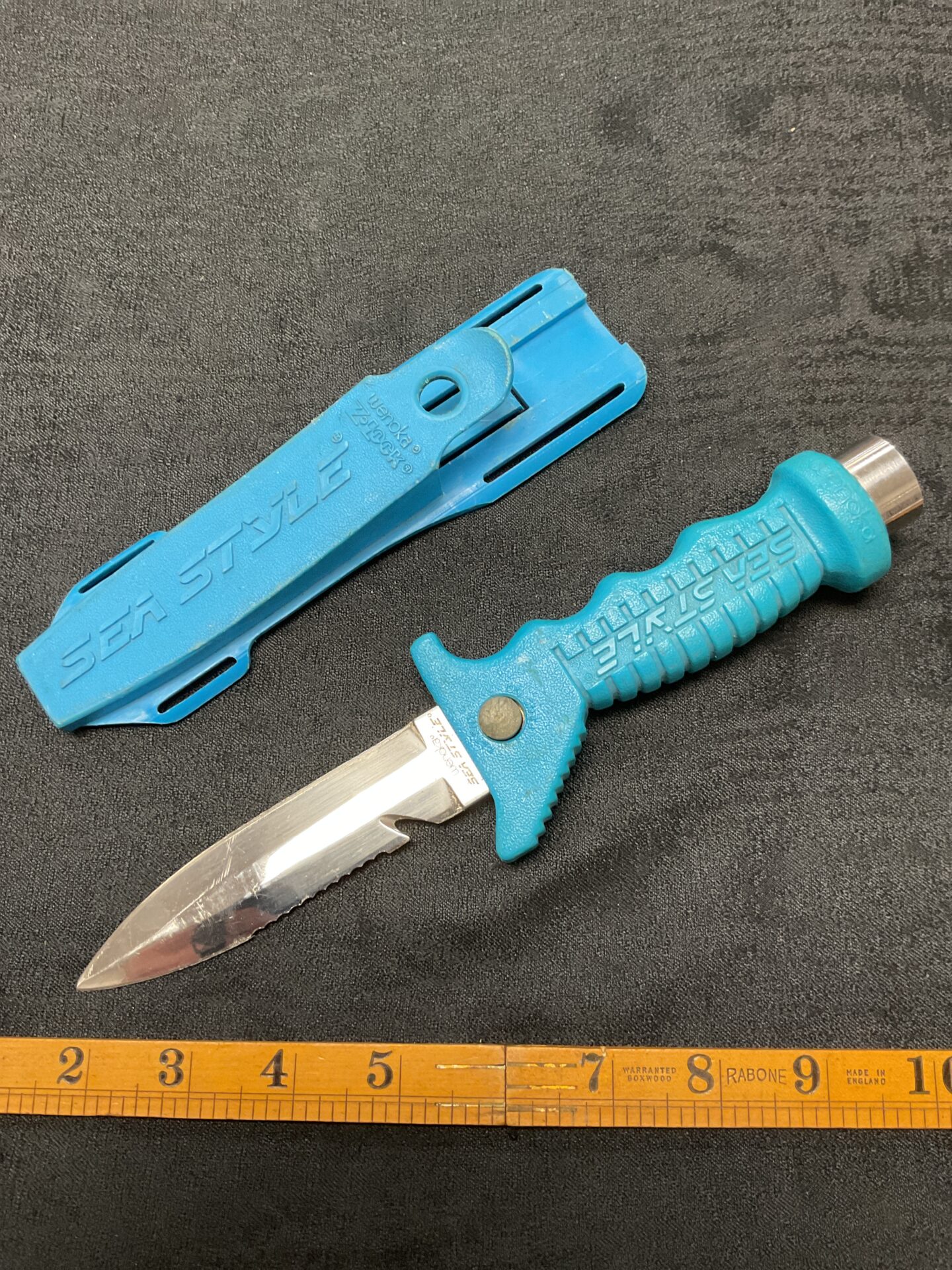 935 Sea style wenoka divers knife made in usa