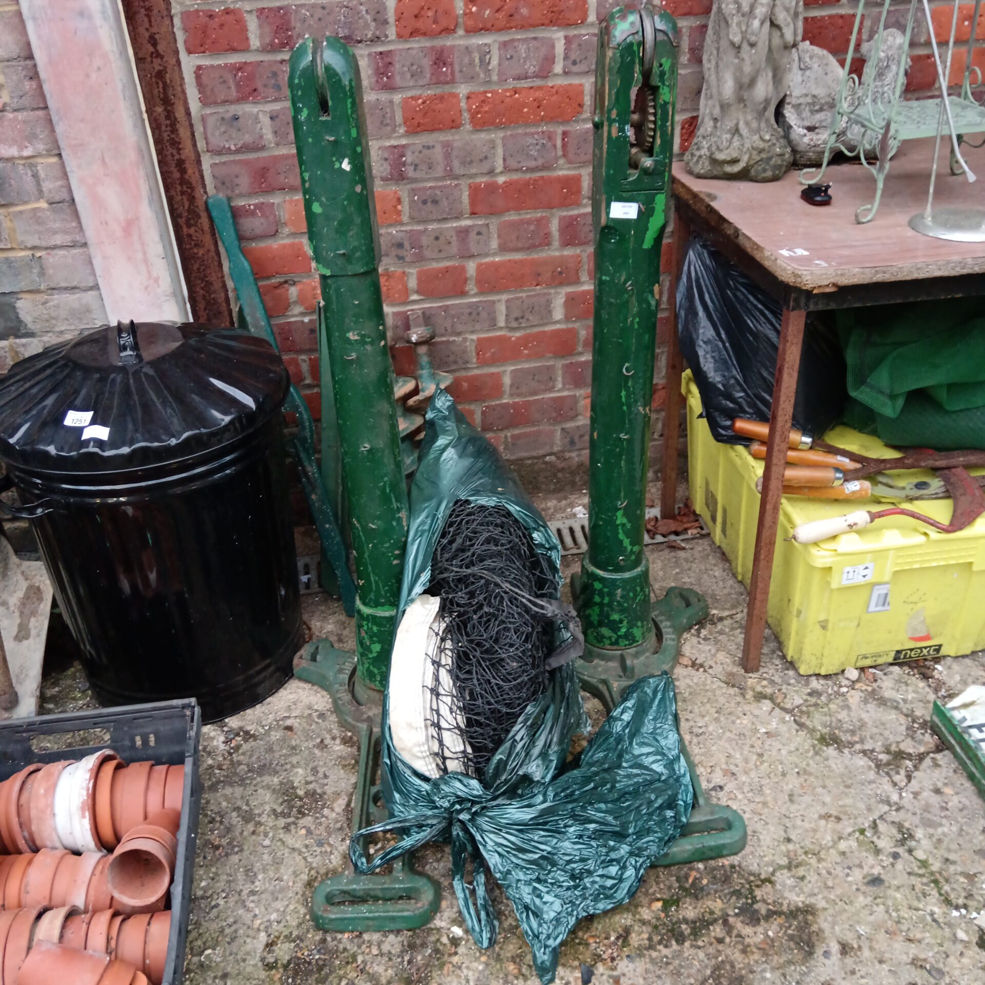 1254 Slazenger cast iron Tennis net poles with net