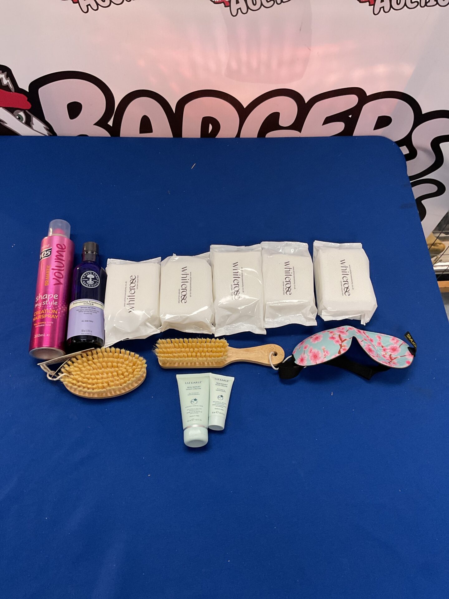 495 Box of mixed inc hairspray, skin care and brushes