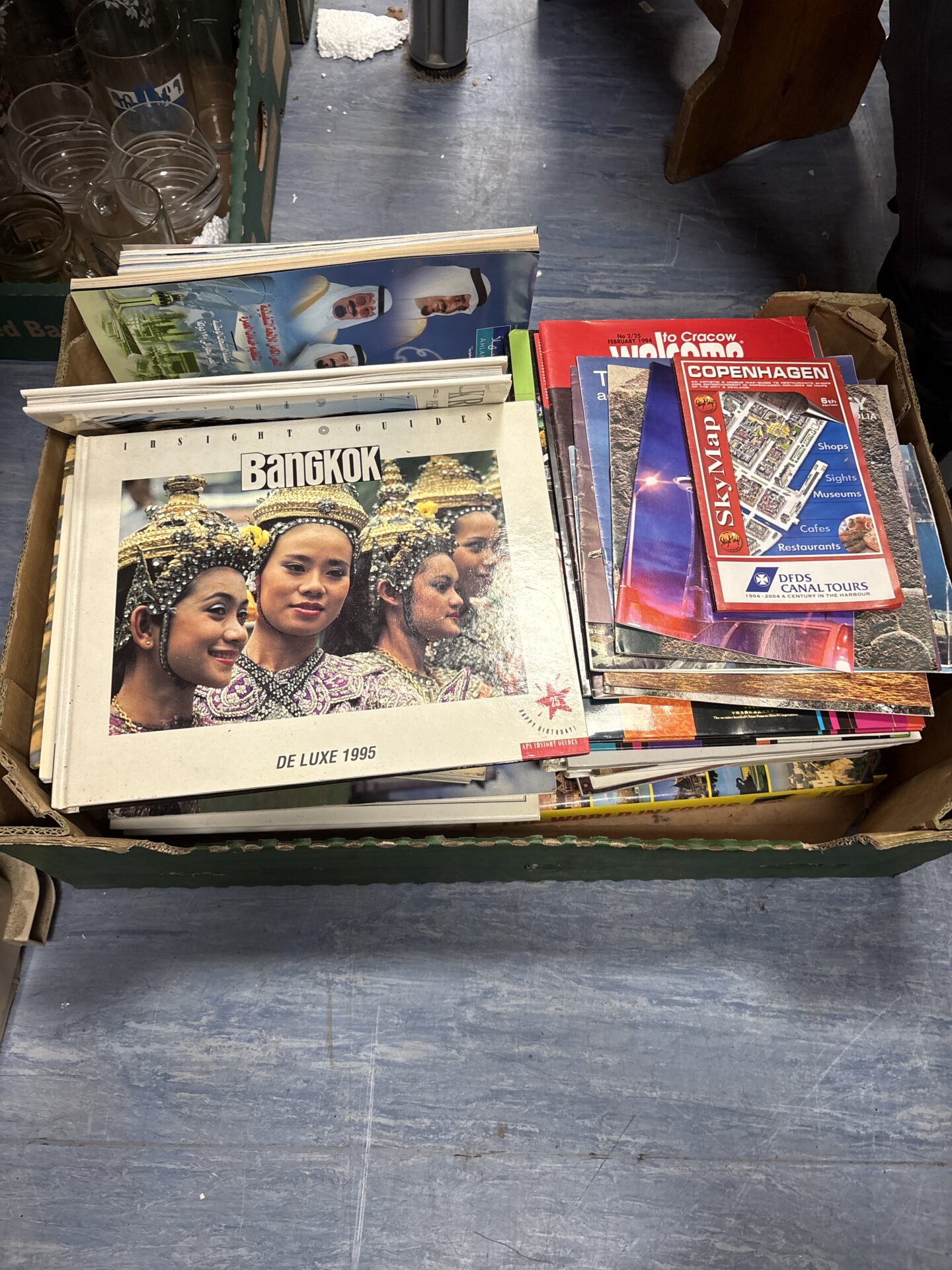 481 Box of mixed books and maps