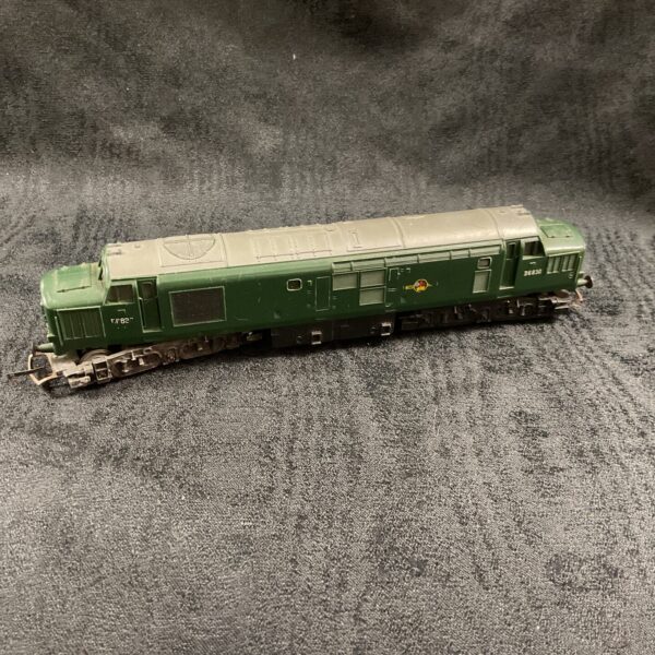 Vintage Triang R751 Diesel locomotive OO gauge model railway