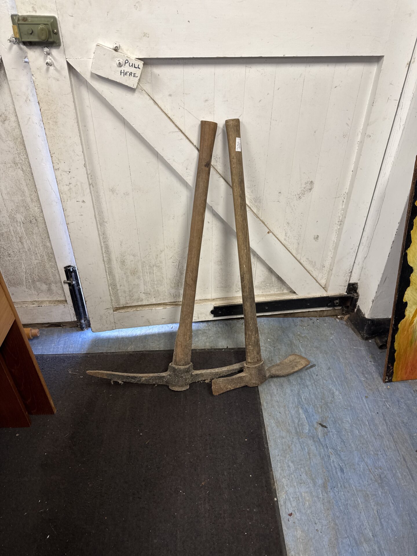 1265 Vintage mattock & pickaxe