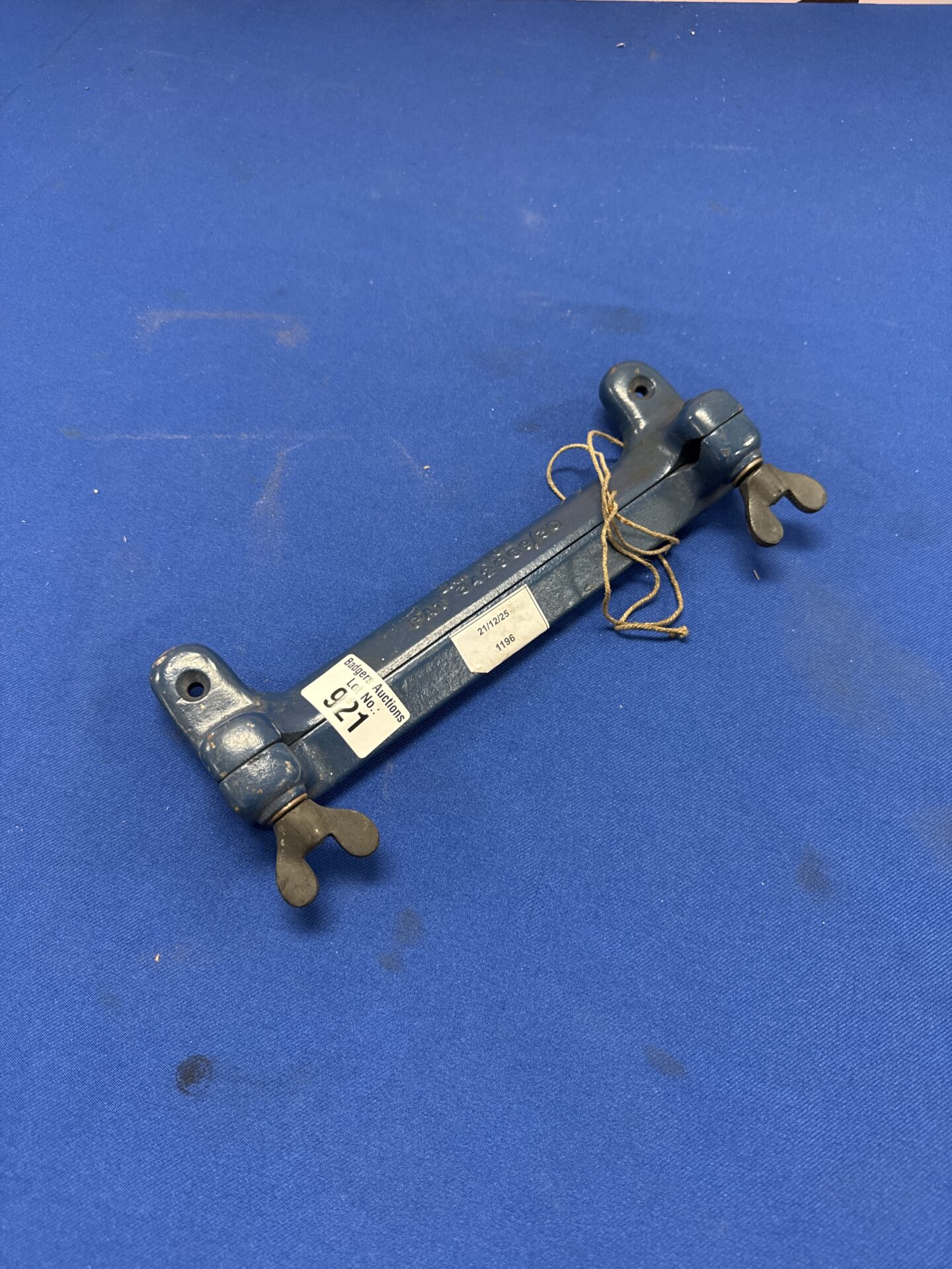 921 Vintage saw vice