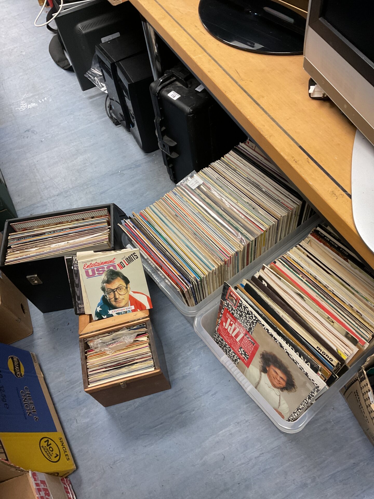 119 Large collection of 12 inch and 7 inch vinyl records