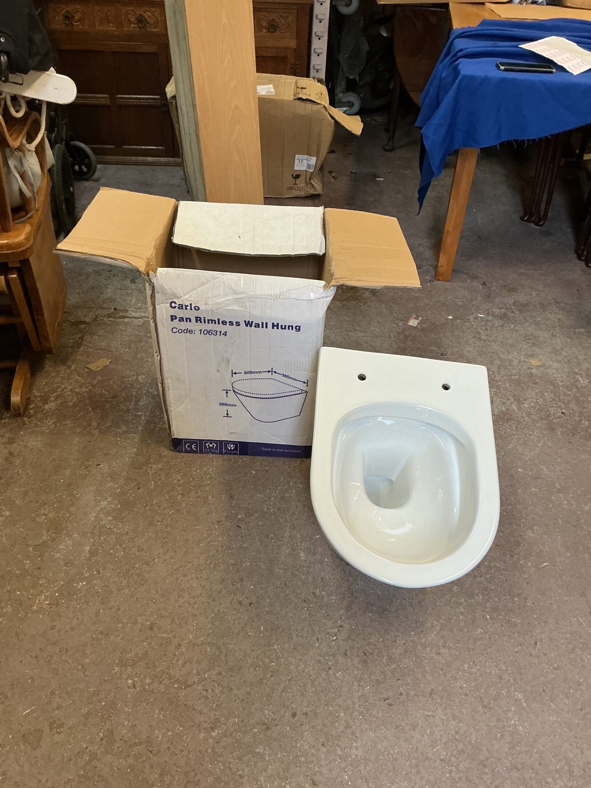 1184 Carlo Pan Rimless Wall Hung Toilet Bowl
