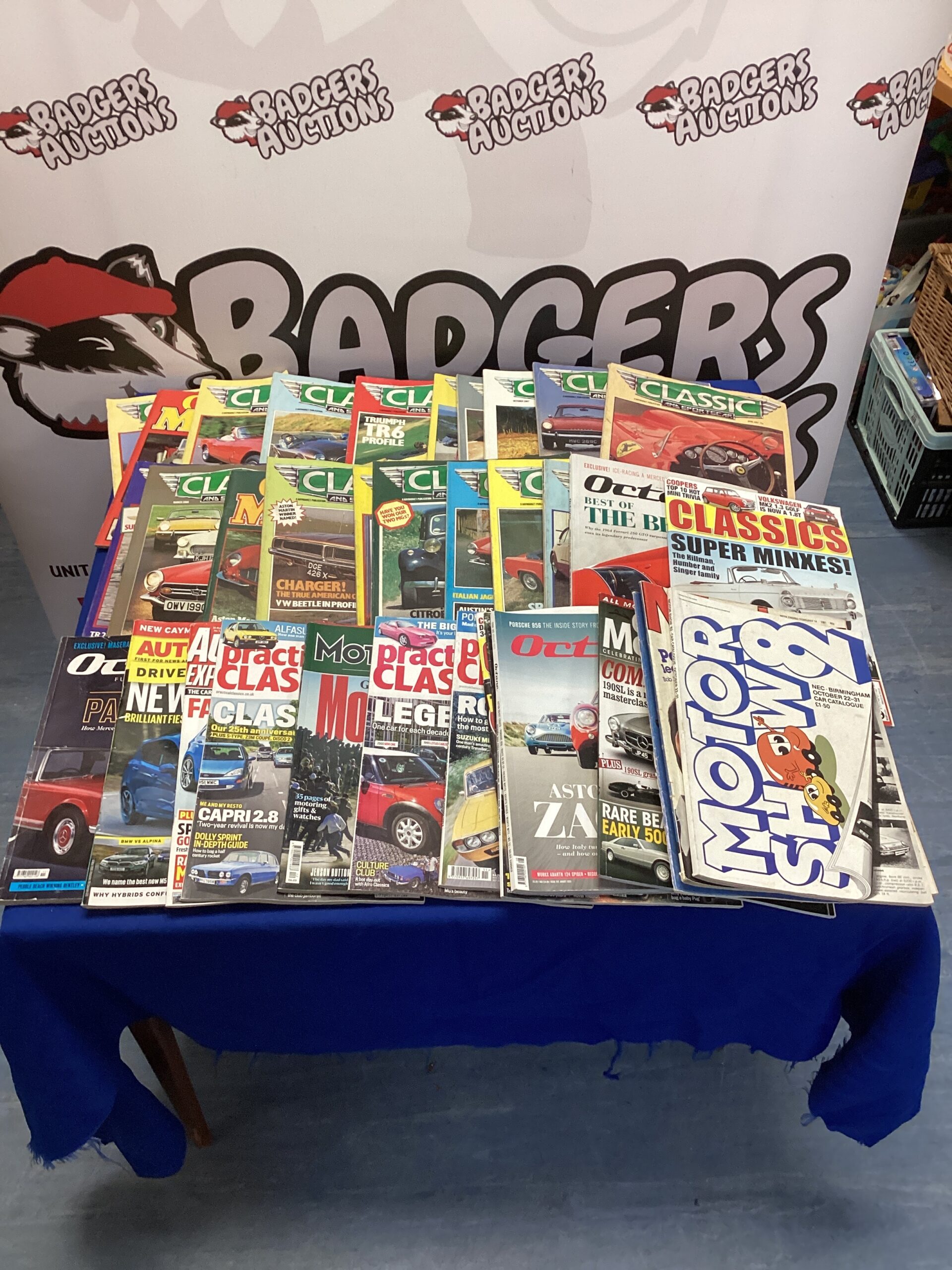 515 Bundle of classic and sports car magazines and auto express and other motoring magazines
