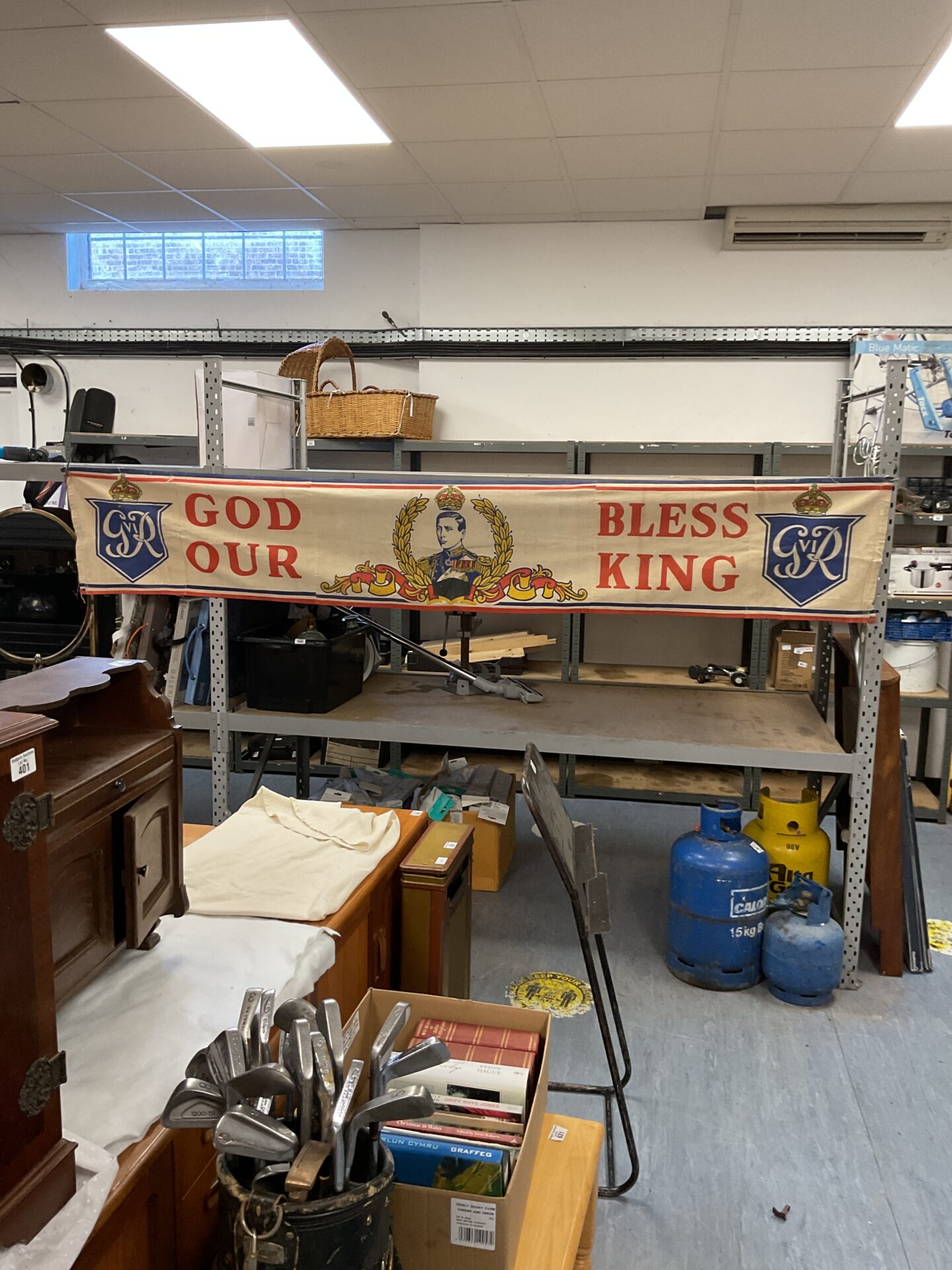 859 Rare 1937 Edward the eighth coronation Banner or flag modified still using the original picture but removing the ER Vlll and stiching in GR Vl measures 105“ x 18“