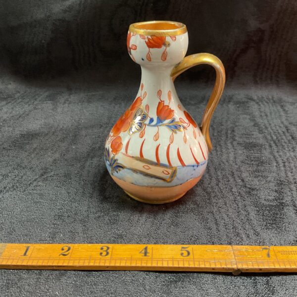 Antique Georgian Masons Ironstone jug with Fence Japan pattern.