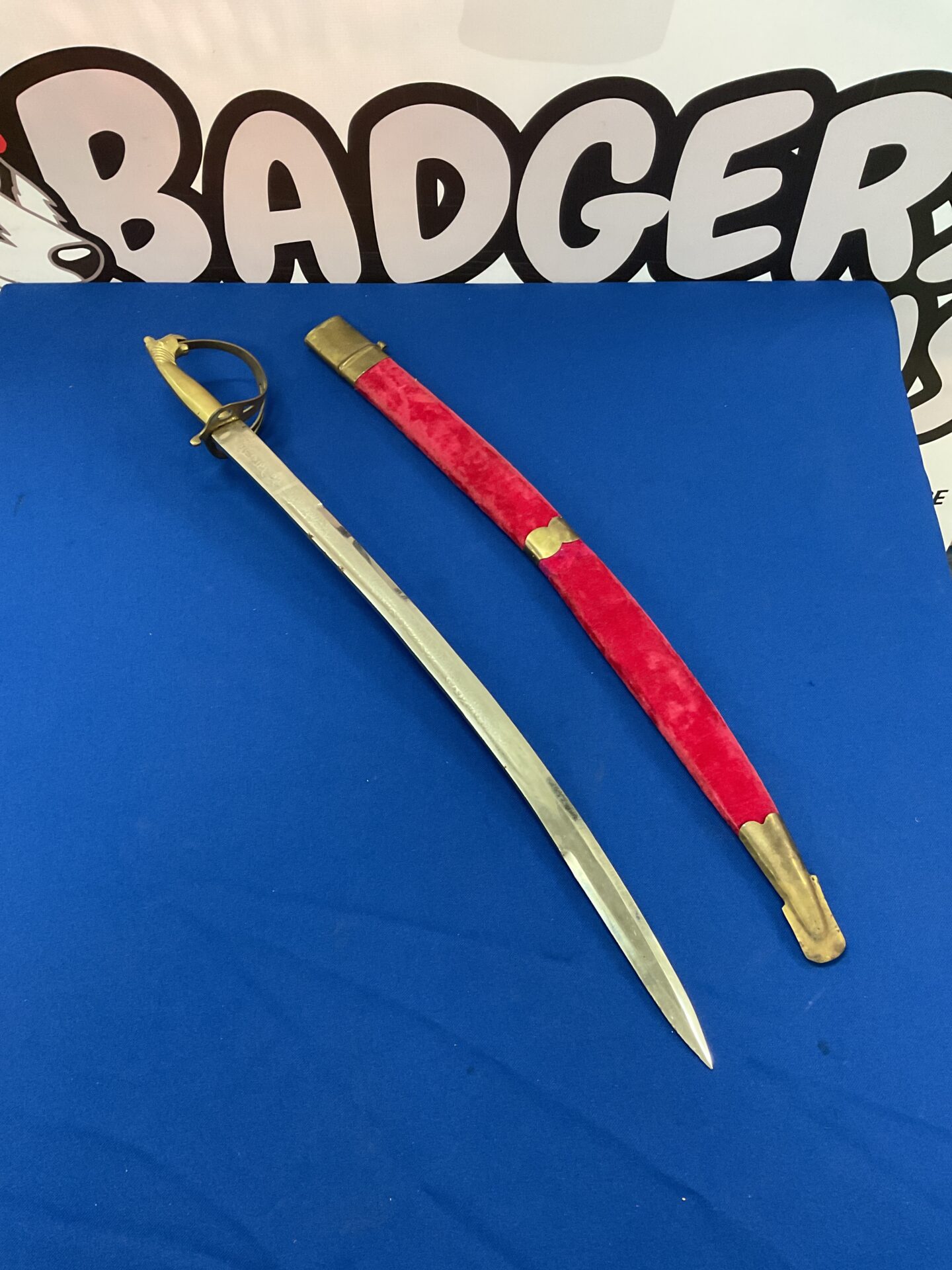 759 Indian ceremonial dress sword with horse head hilt