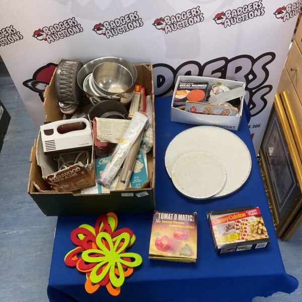 Mixed kitchen and baking lot with Kenwood food processor and tomato cutter.
