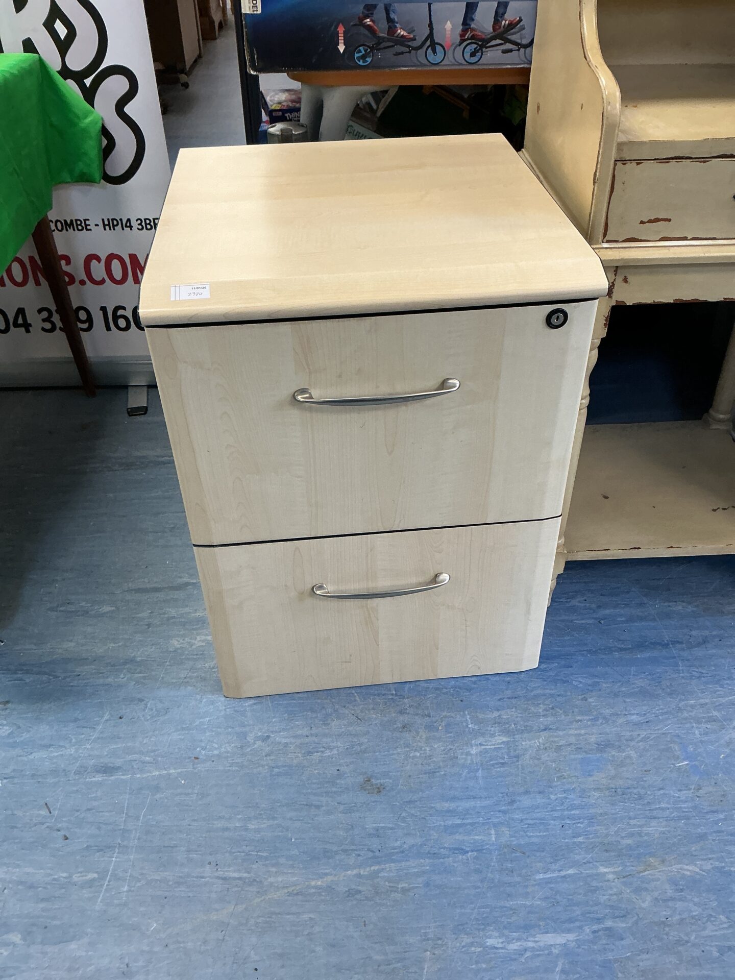 239 Light oak effect under desk two drawer filing unit