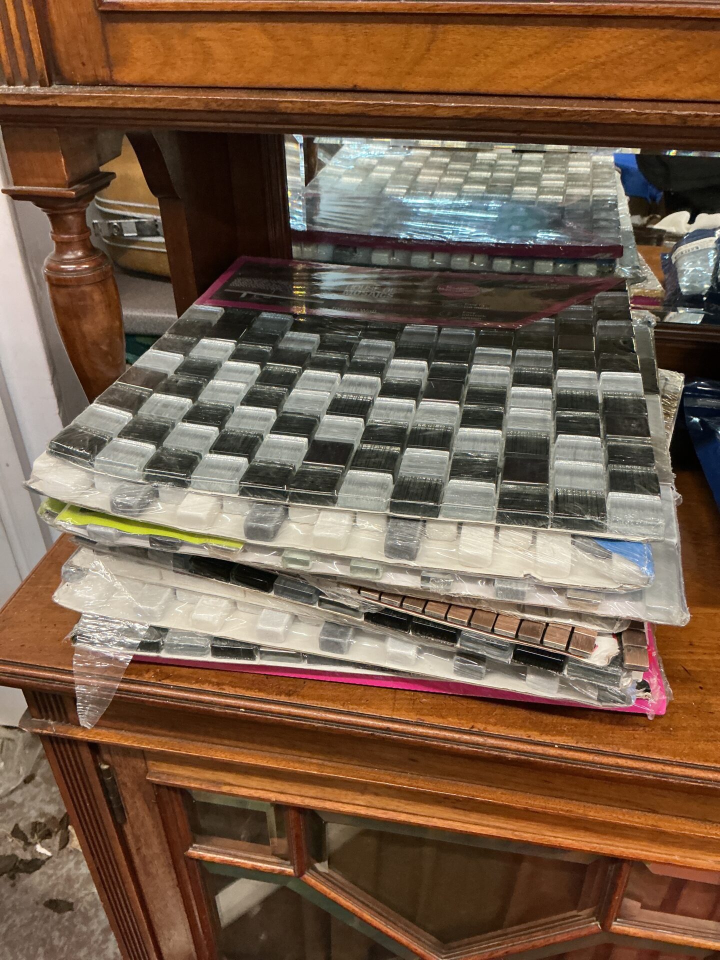 1170 Selection of mosaic Tile packs