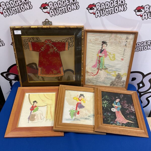 Antique Oriental watercolour painting with silk shirt in gilt frame.