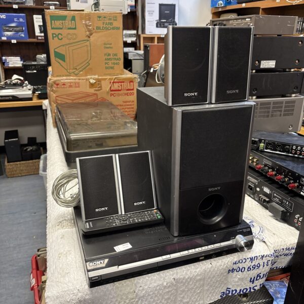 Sony DAV-DZ260 DVD home theatre system in used condition.