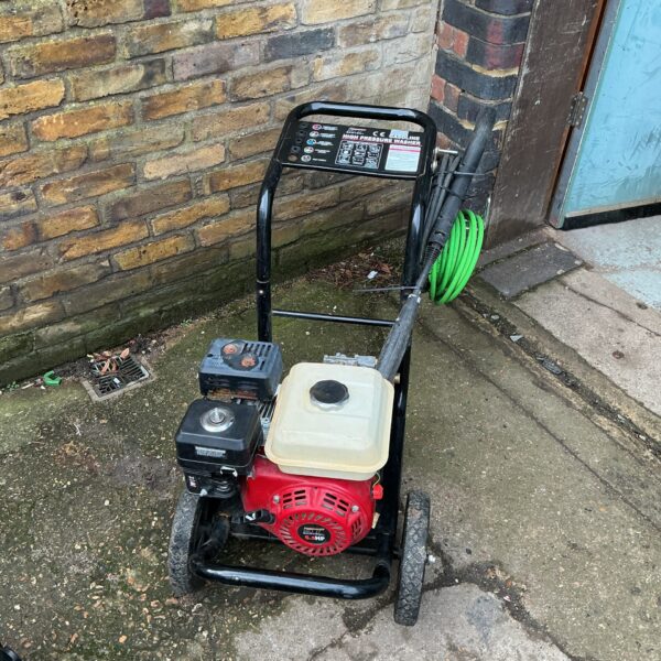 Used ST Samtool petrol power washer for garden cleaning.