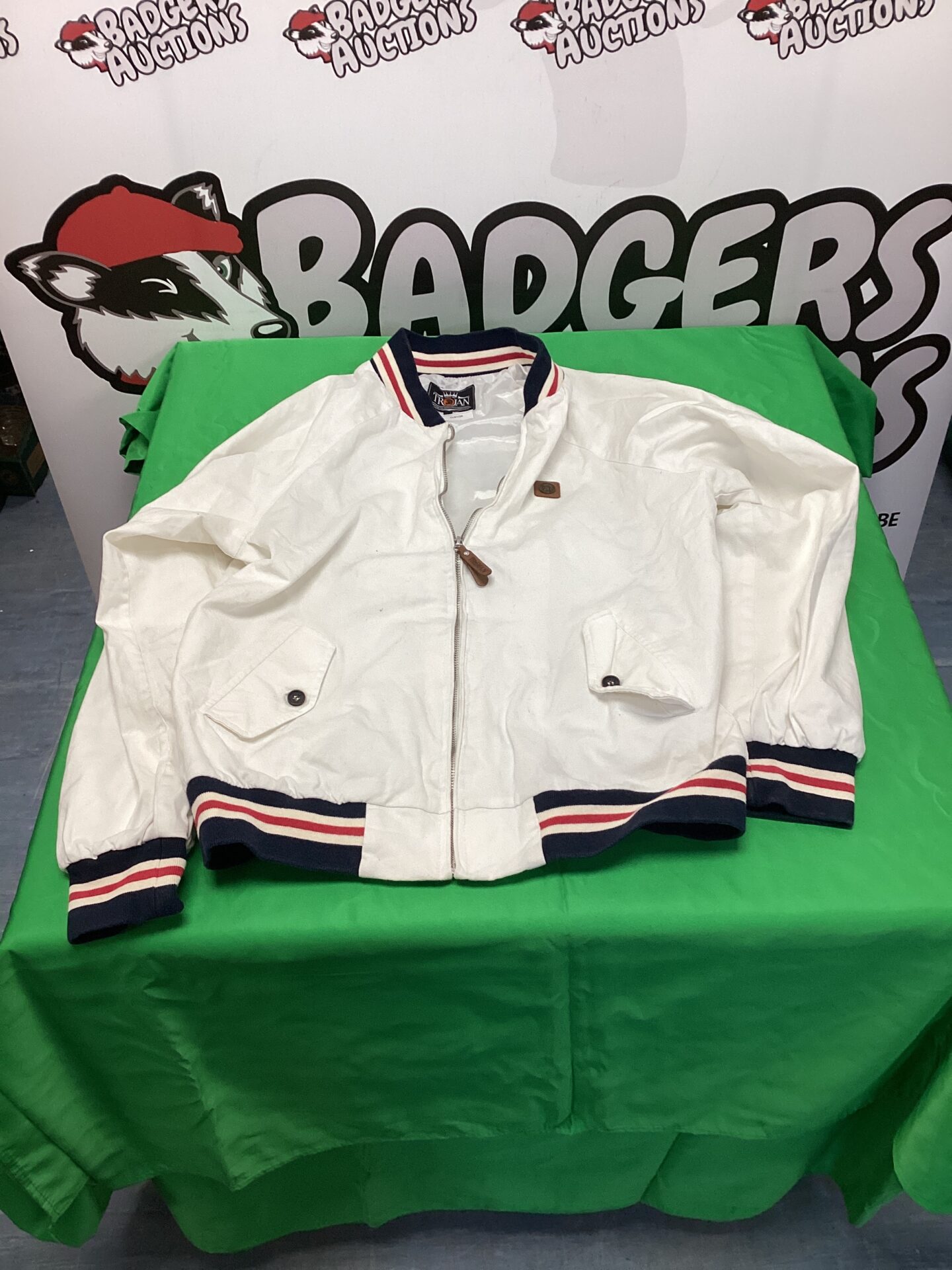 574 Trojan jacket size L