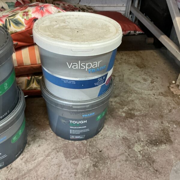 Two tubs of Valspar Trade emulsion paint for DIY projects.