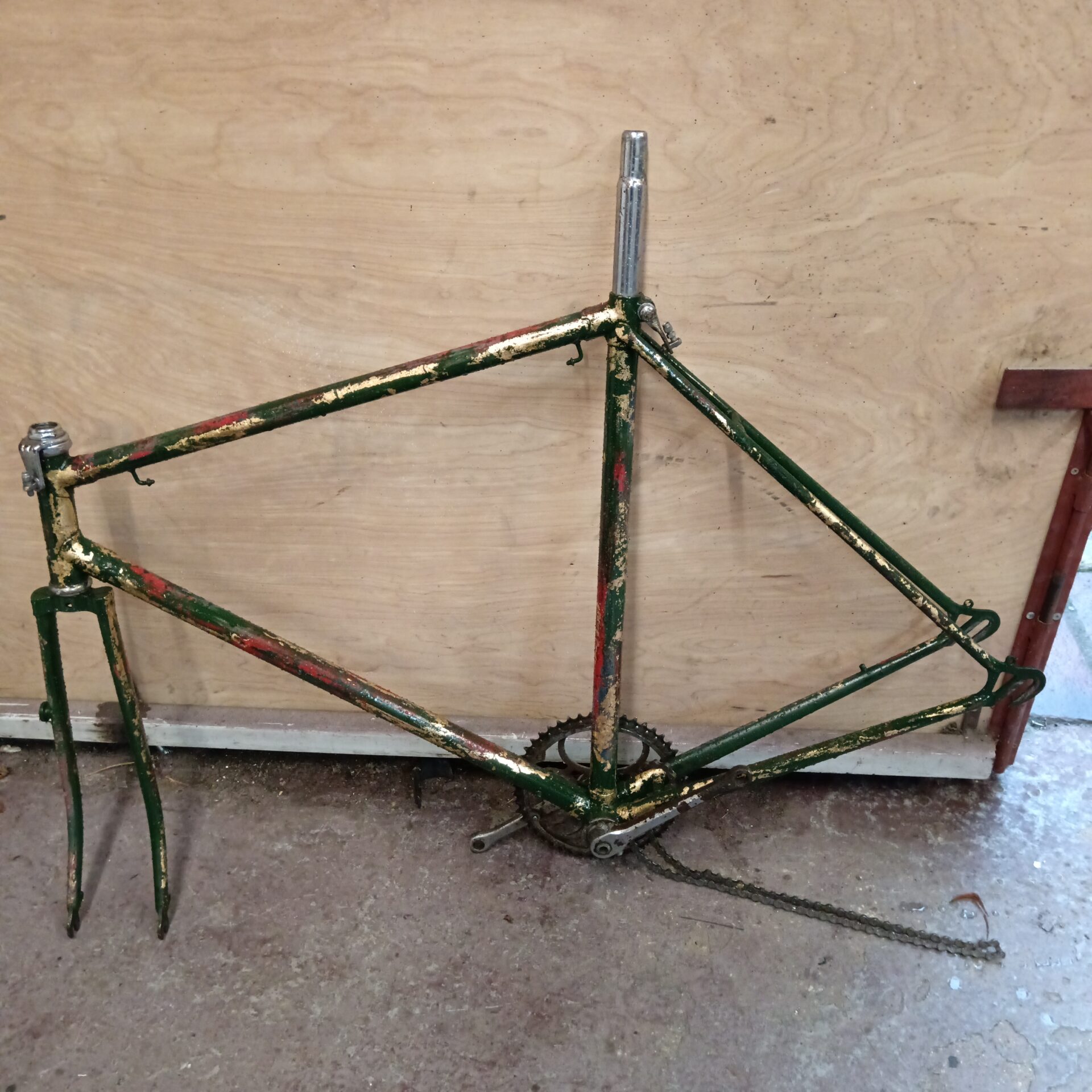 1115 Vintage Raleigh bike frame