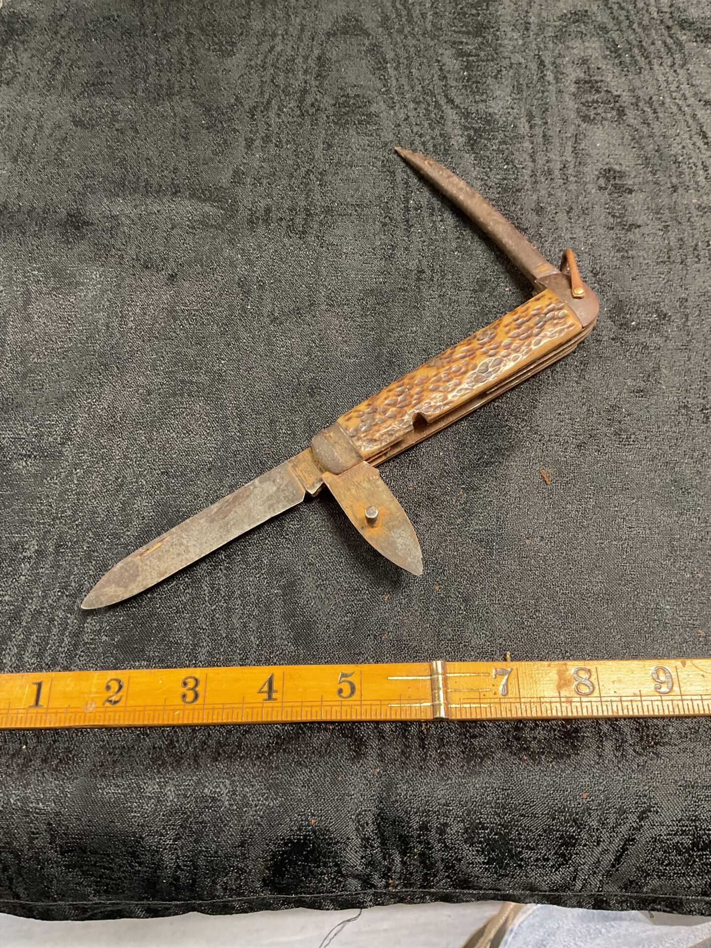 865 World War I American Horn handled jackknife