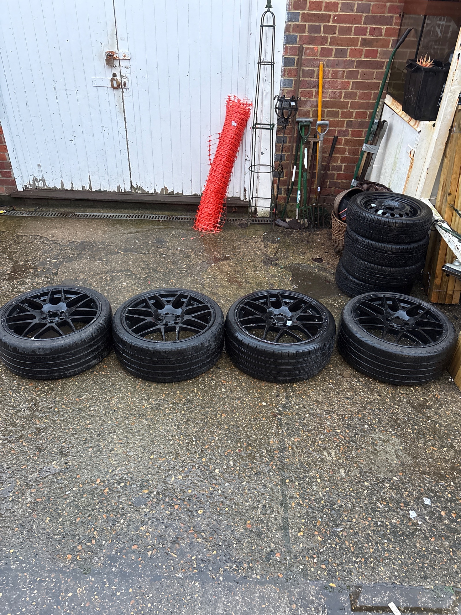 1214 Set of four 19 inch alloy wheels 5X108