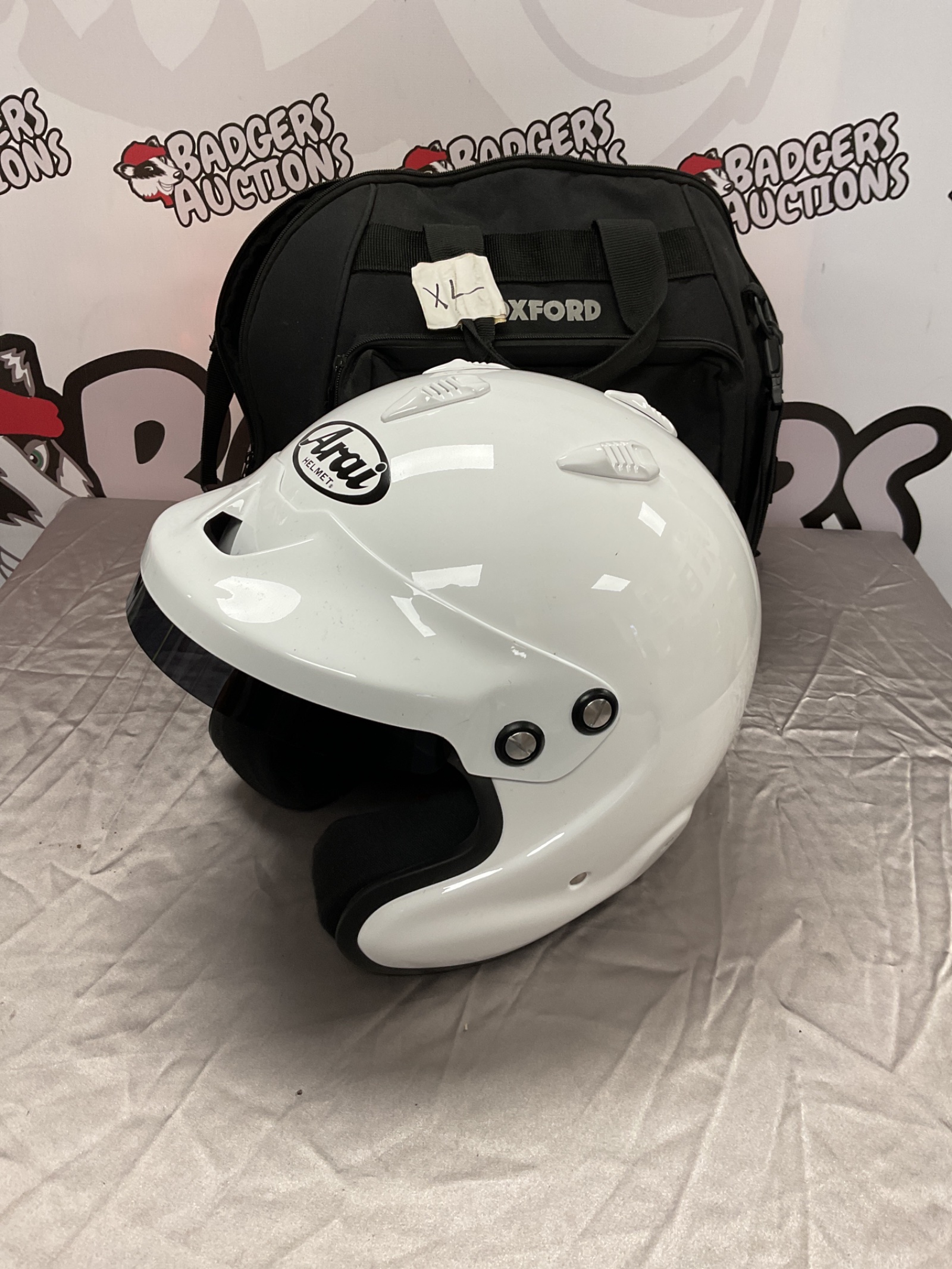 870 Aria GP-J3 Automobile racing helmet size xxl used on grand tour by jeremy clarkson with oxford helmet bag