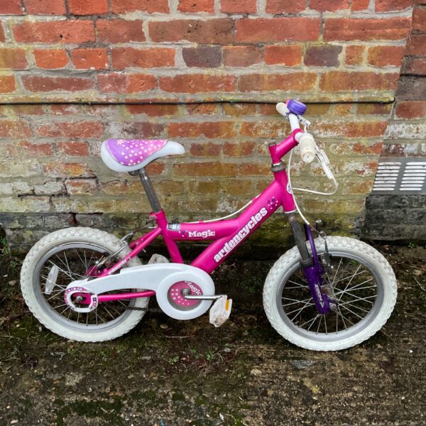 Pink Ardencycles Magic girls bike with training stabilisers.