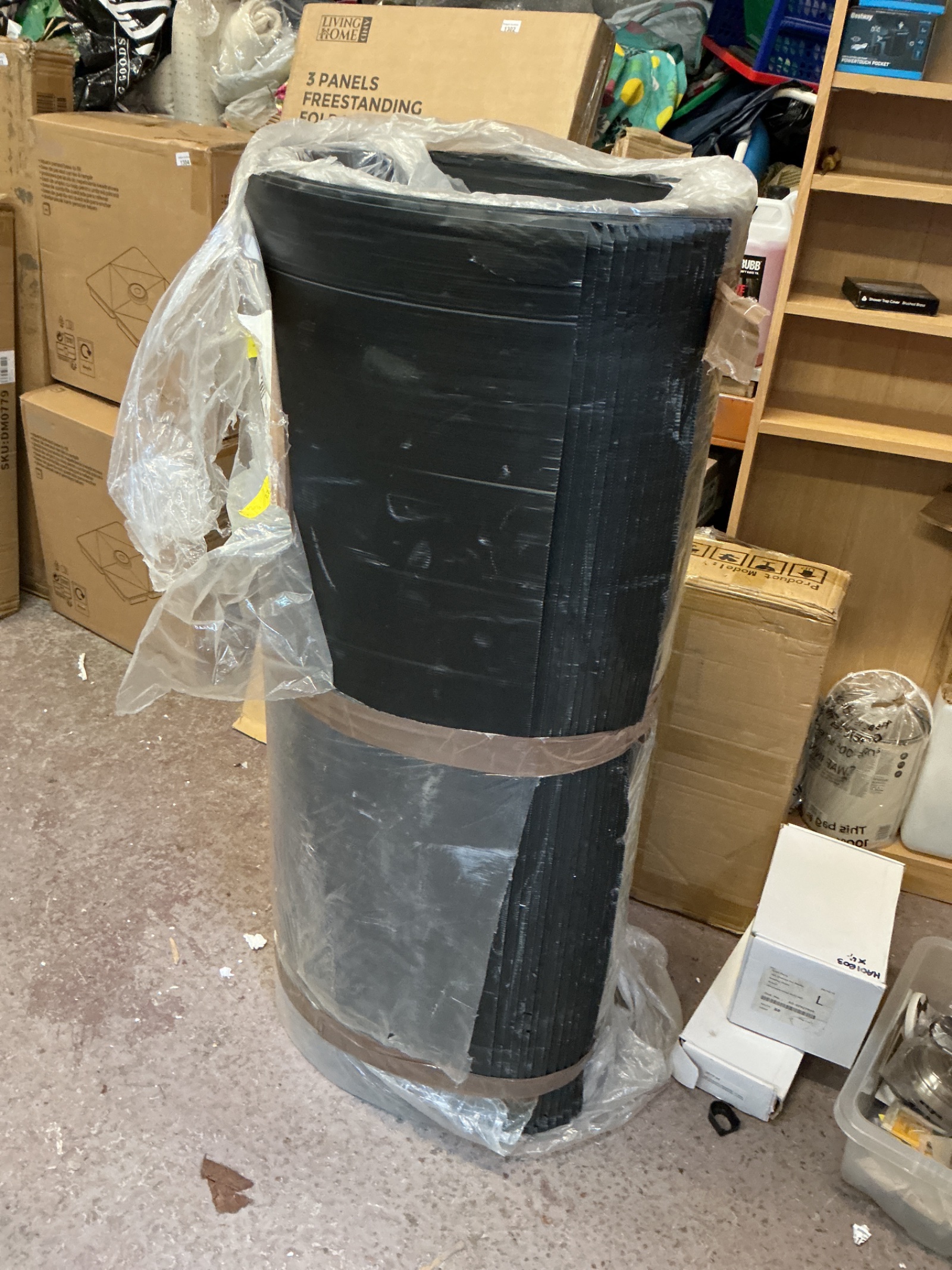1308 Black sheets of membrane