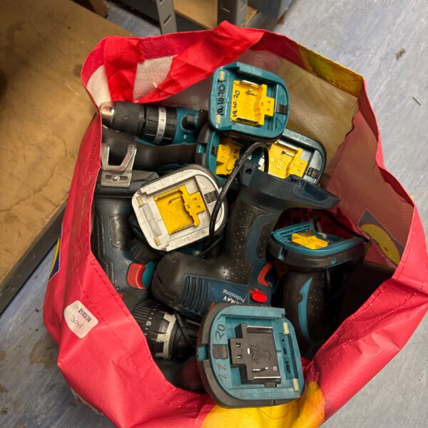 Large lot of cordless power tool bodies from Makita and Bosch.