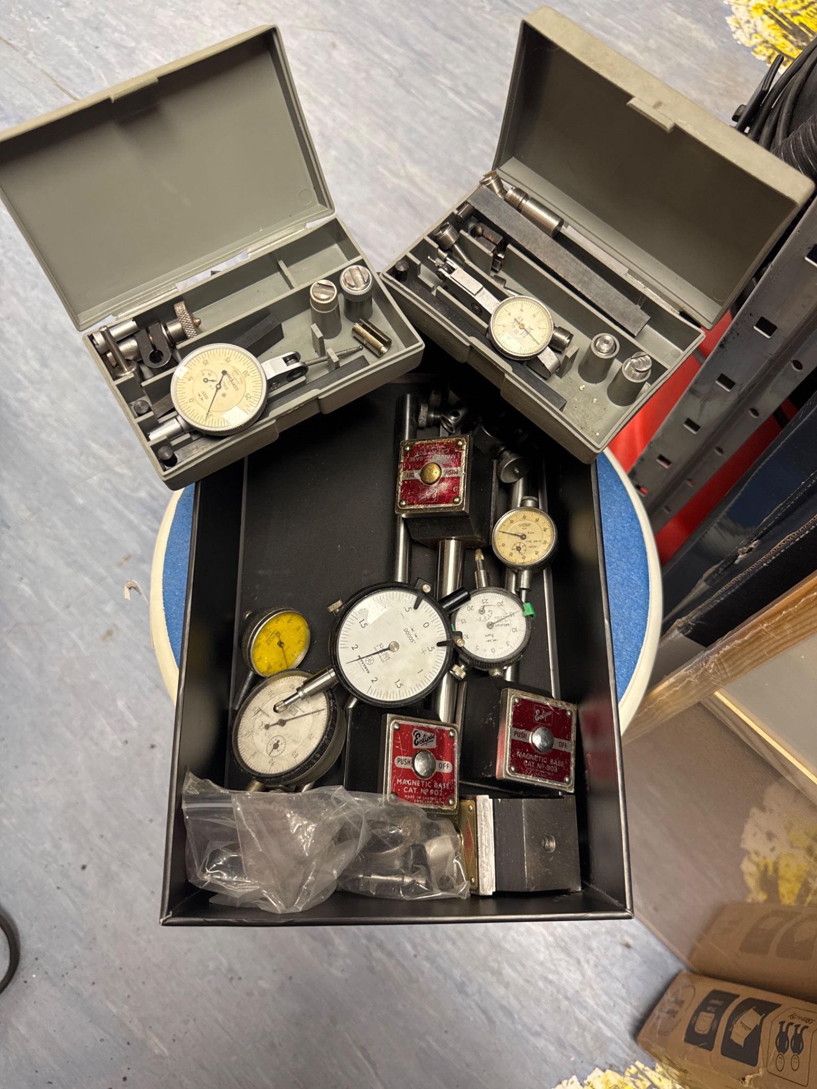 1046 engineers mag bases & dial test indicators inc Mitutoyo & Eclipse