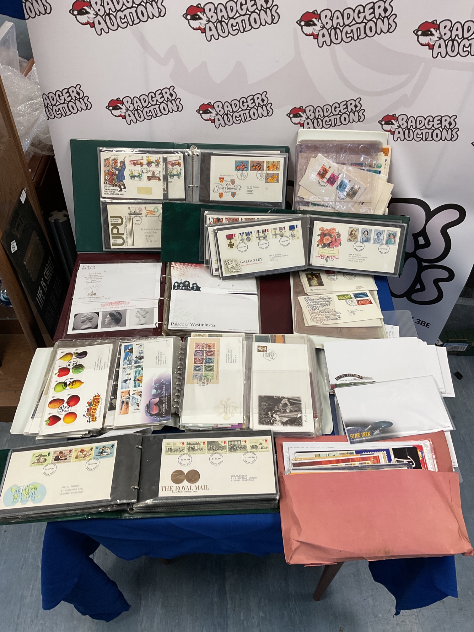 091 Large collection of first day covers & stamps