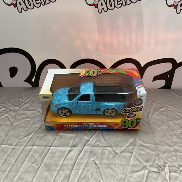 Jada 1999 Ford F-150 SVT Lightning diecast model car