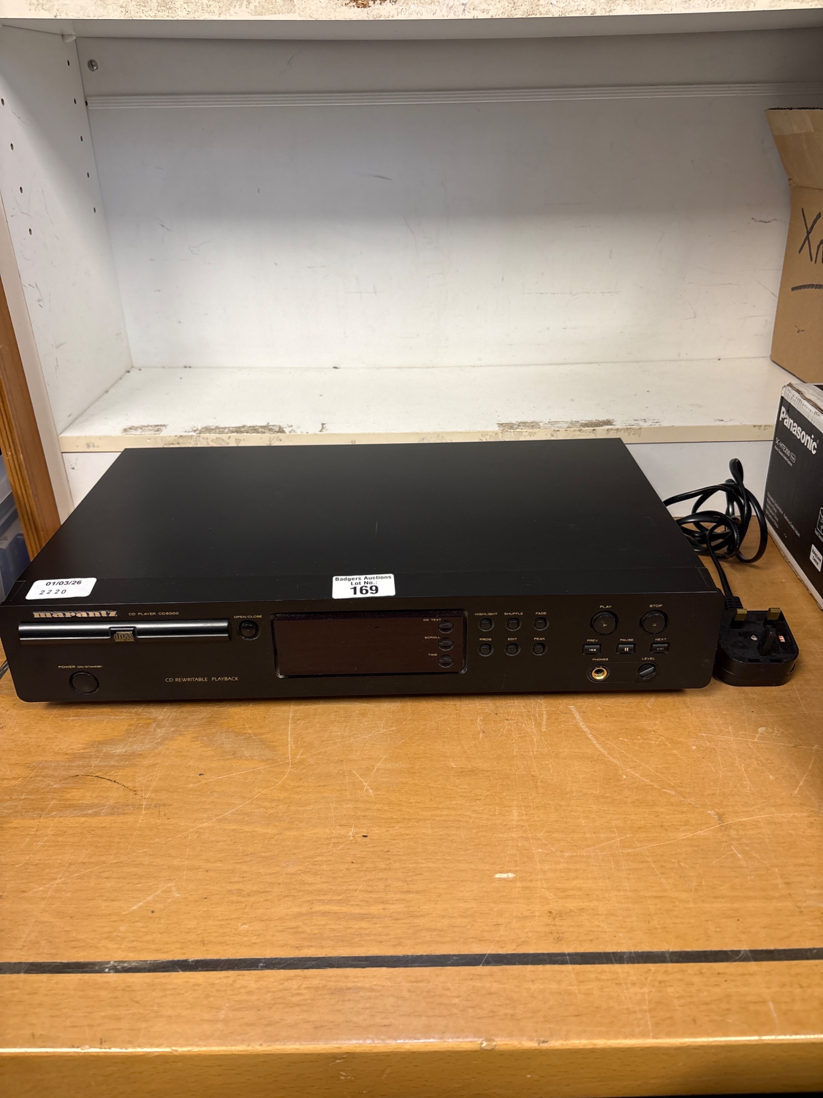 169 Marantz CD player CD 5000