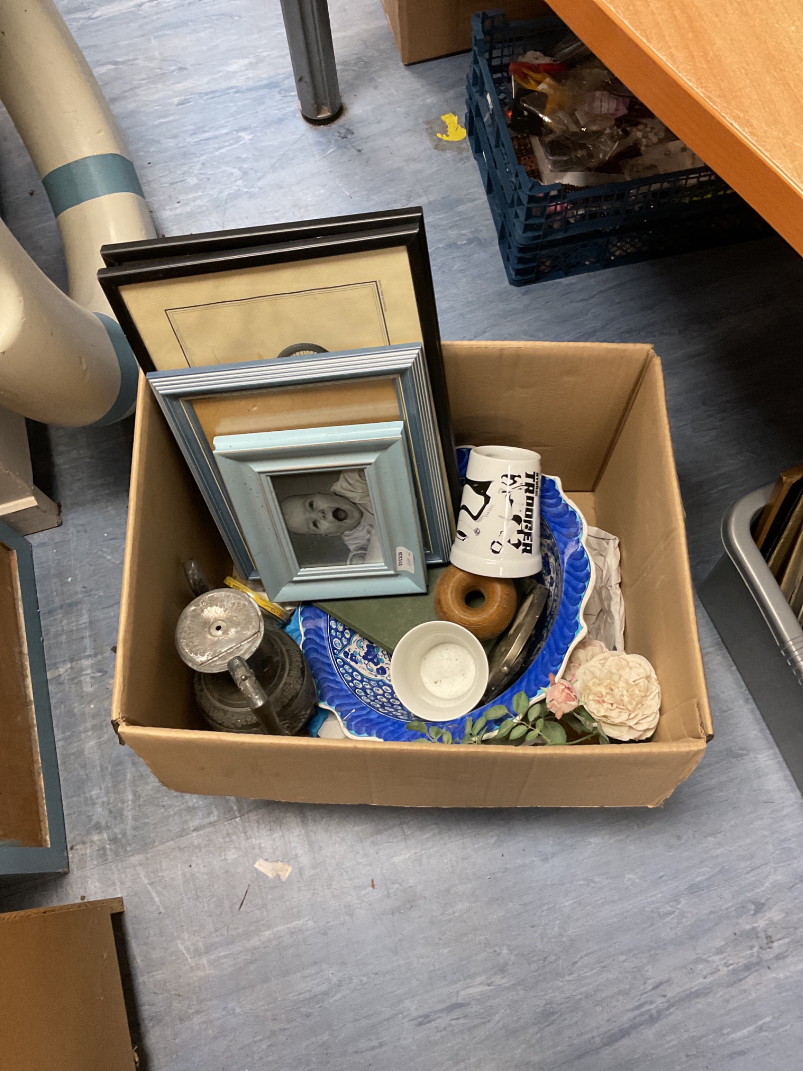494 Box of mixed items incl. porcelain fruit bowl, Stormtrooper mug, picture frames and car prints, metal jug