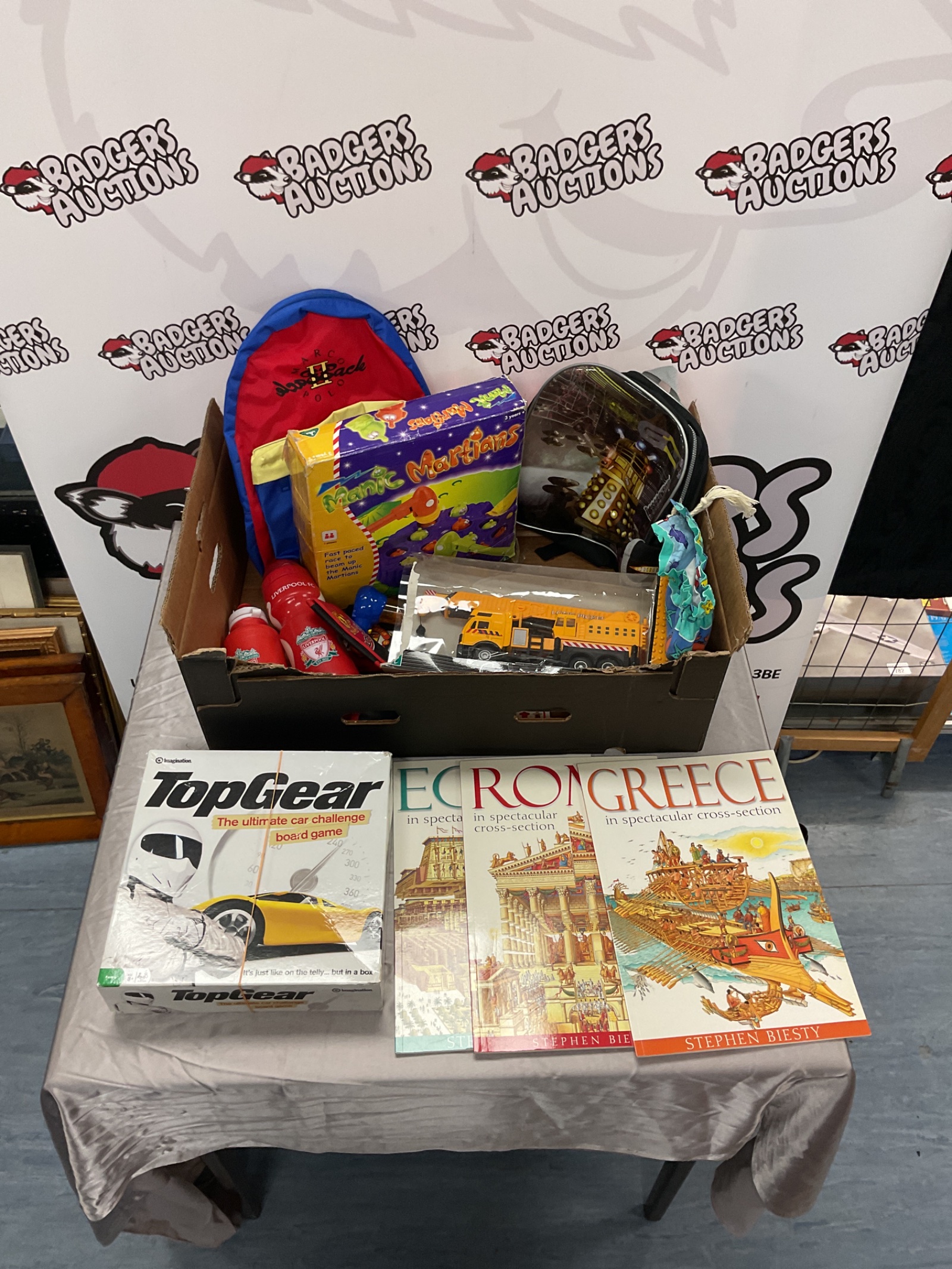 359 Mixed box incl. Top Gear board game, Manic Martians game, Stephen Biesty history books, backpacks, and football water bottles