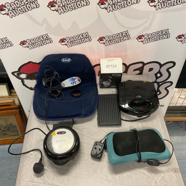 Mixed lot of kitchen appliances and audio equipment including a toastie maker and headphones.