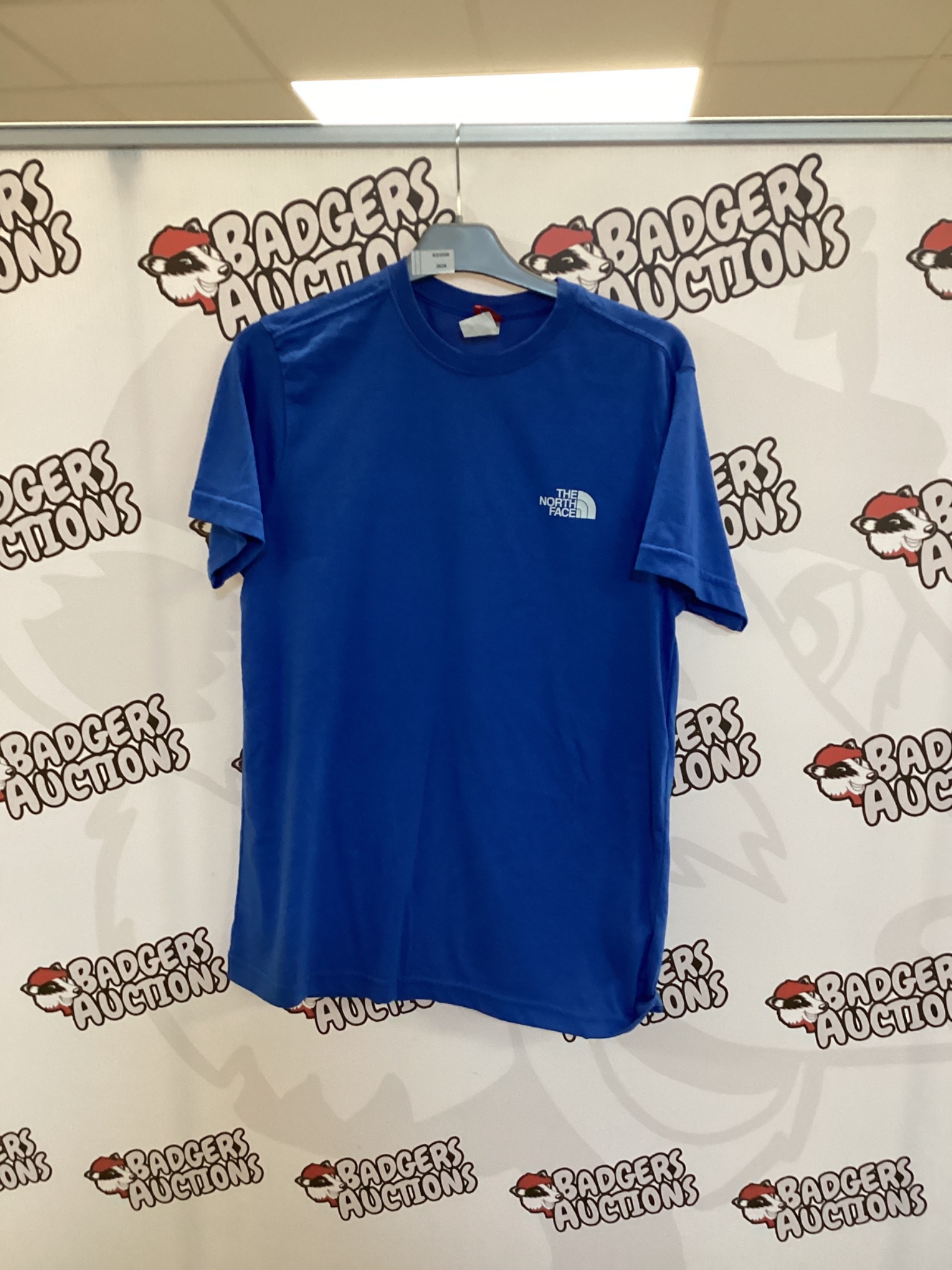 526 North face t-shirt size S