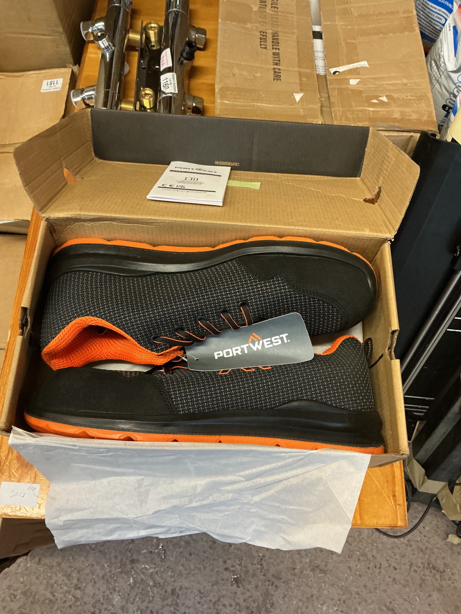 1201 New Portwest safety Trainers size 11