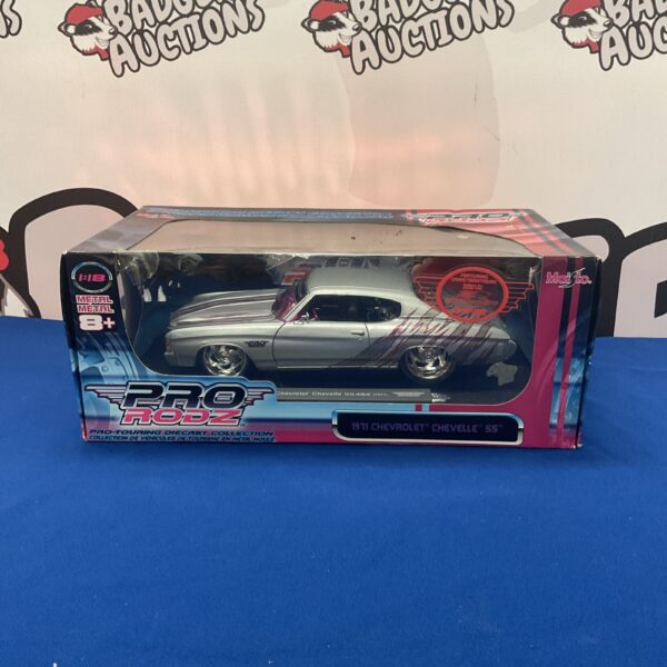 Pro Rodz 1971 Chevrolet Chevelle SS454 diecast model car in box.
