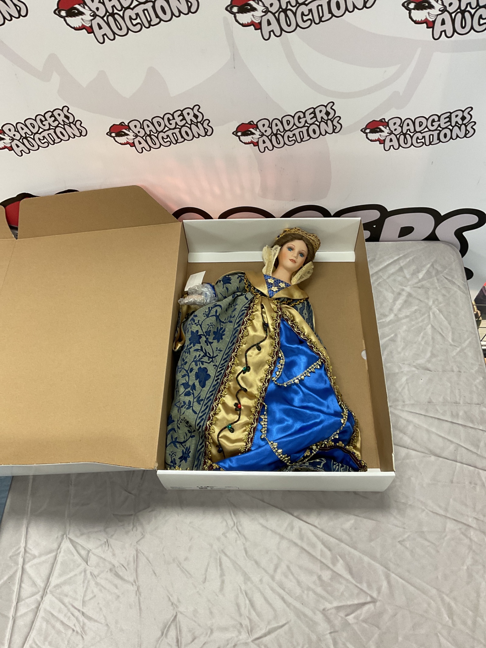 453 Anastasia Collection ‘Queen Guinevere’ porcelain doll
