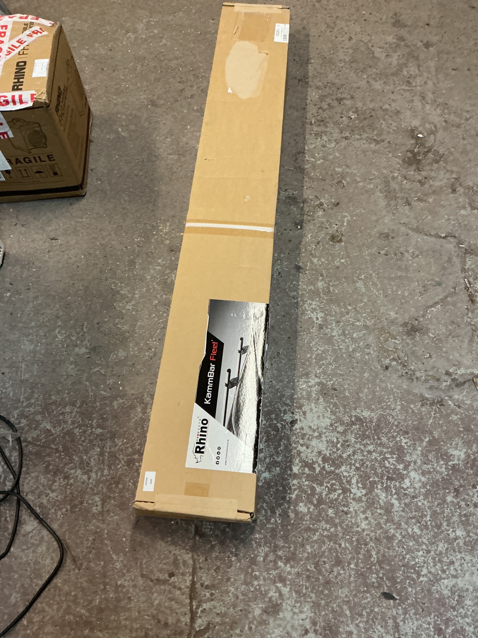 1096 Rhino Kammbar roof bars
