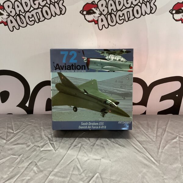 Detailed 1/72 scale Saab Draken J35 diecast model from the Danish Air Force.