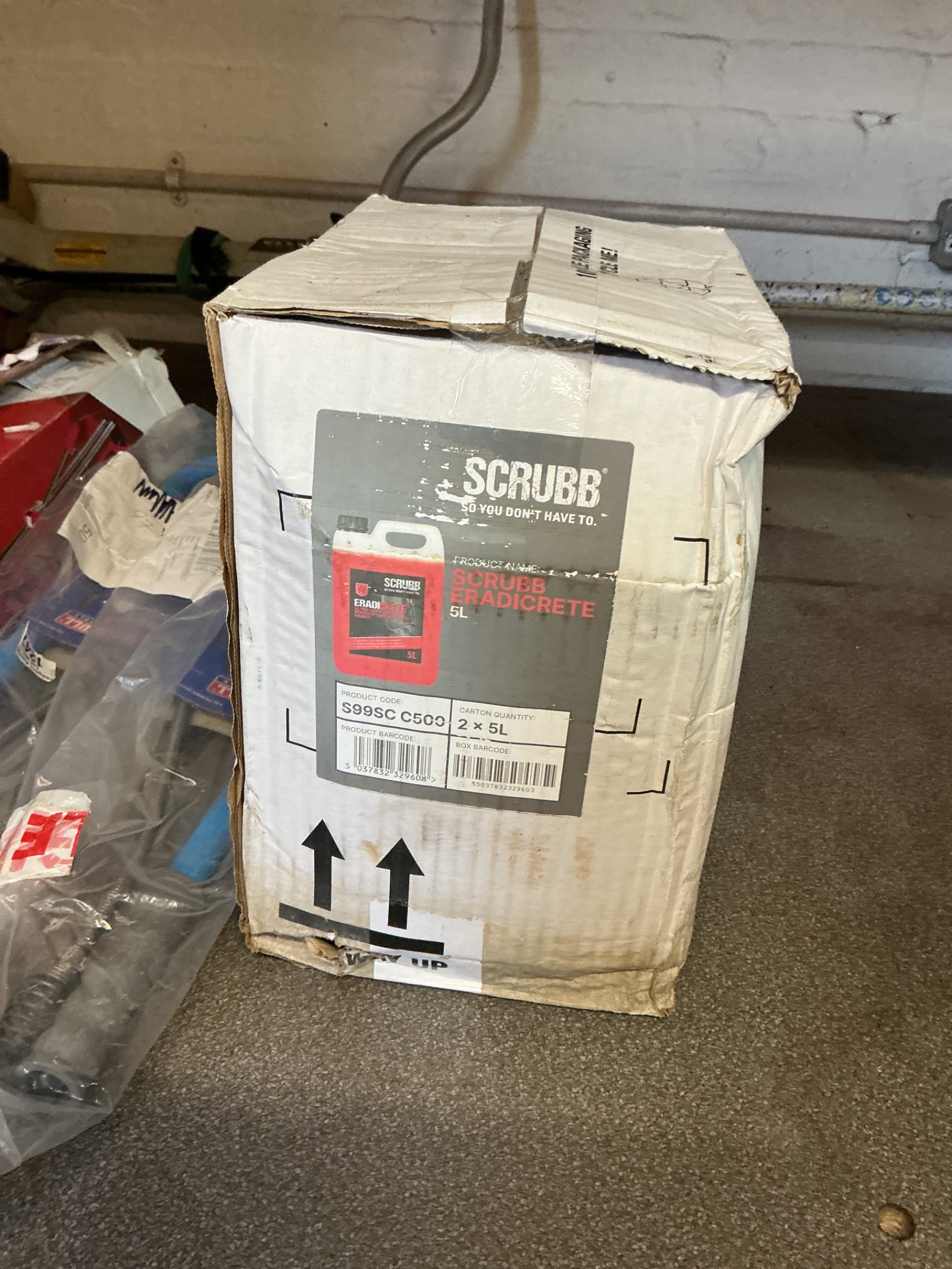 1255 Two 5ltr Bottles of Scrubb Eradi concrete remover