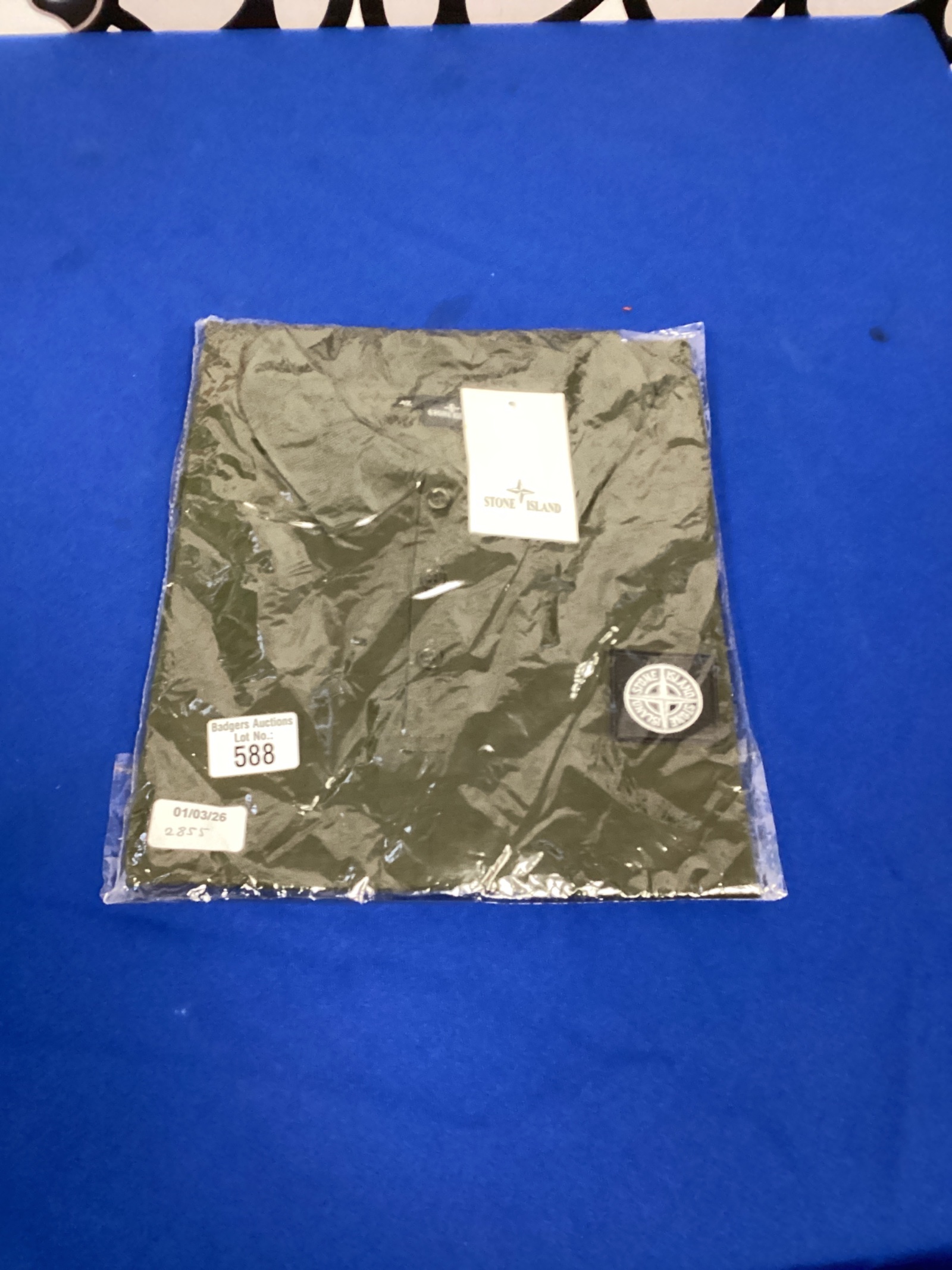 588 New & sealed Stone island polo shirt XL